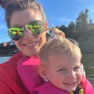 Meet your Posher, Lindsay